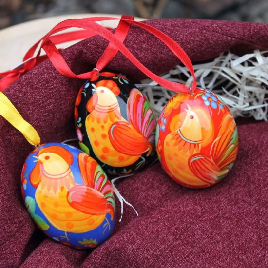 Ukrainian handicrafts - Easter eggs set painted with a rooster