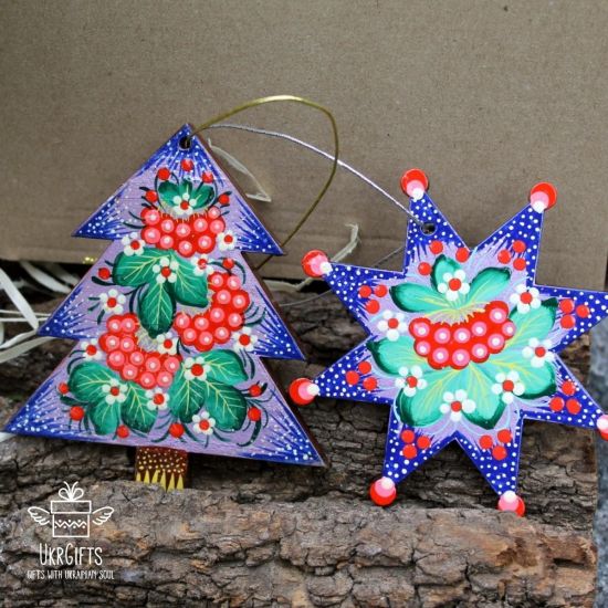 Handcrafted Ukrainian Christmas tree ornaments star and Christmas tree decoration